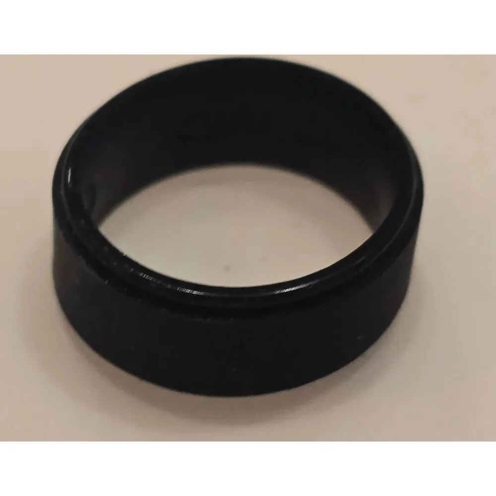 Qalo‎ Engravsble Black Silicone Band